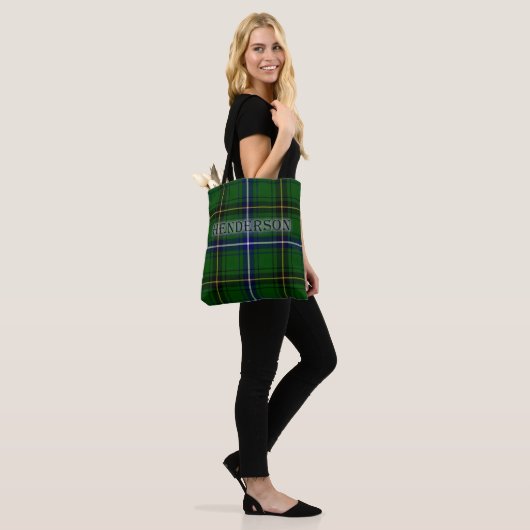 Henderson Tartan mit Nachname Tasche (Am Model)