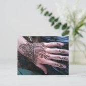 Henna Scales Hand Postcard Postkarte (Stehend Vorderseite)