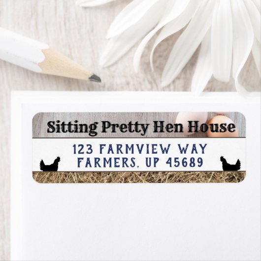 Hennenhaus-Hüttenfarm Hühner und Eier (Insitu)