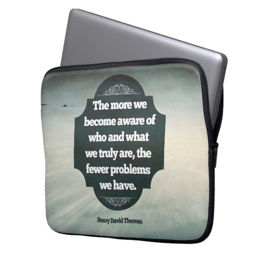 Henry David Thoreau Inspirational Zitat "Aware" Laptopschutzhülle (Vorderseite Links)