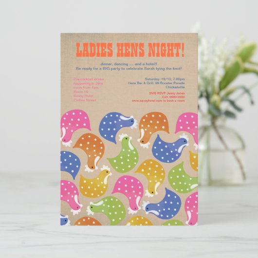 Hens Night Junggeselinnen-Abschied Hochzeit Einlad Einladung (Stehend Vorderseite)