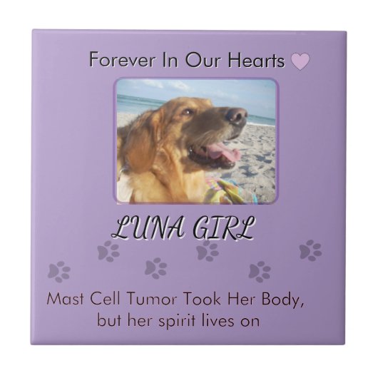 Her Memory in Gentle Purple Fliese (Vorderseite)