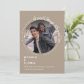 Herabstufender Wüstensand für Mikro-Hochzeiten Einladung (Stehend Vorderseite)