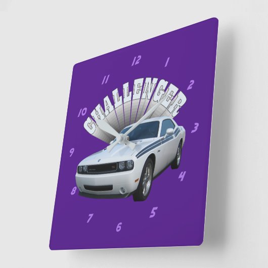 Herausforderer Quadratische Wanduhr (Winkel)