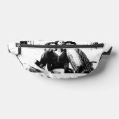 Herausforderung Art, Tashi und Patrick Clear (Mitt Bauchtasche (Ablage )