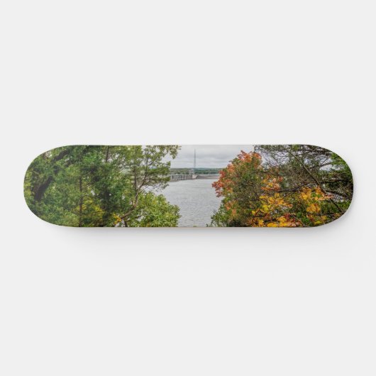 Herbst auf Truman Dam Skateboard (Horizontal)