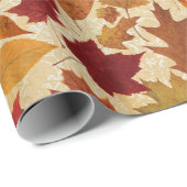 Herbst-Blätter auf Beige Geschenkpapier (Rolleneckpunkt)
