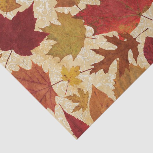 Herbst-Blätter auf Beige Seidenpapier (Ausschnitt)