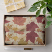 Herbst-Blätter auf Beige Seidenpapier (Geschenk)