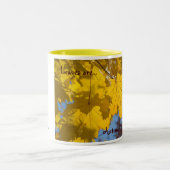 Herbst-Blätter durch TDGallery Zweifarbige Tasse (Mittel)