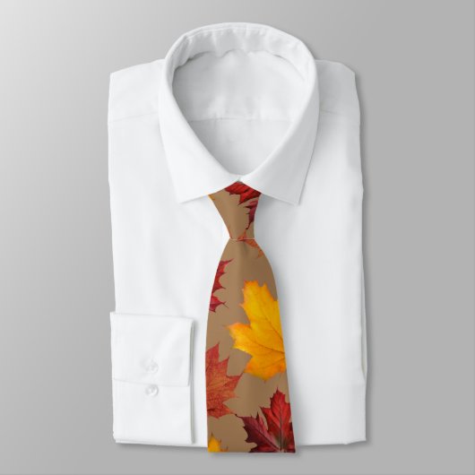 Herbst-Blätter Krawatte (Gebunden)