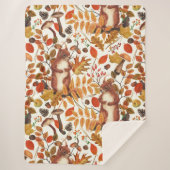 Herbst-Eichhörnchen und Herbstflora auf Weiß Sherpadecke (Vorderseite)