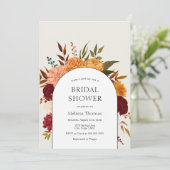 Herbst Florals Mums und Marigold Arch Brautparty Einladung (Stehend Vorderseite)