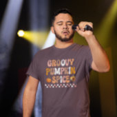 Herbst-Groovy Pumpkin Gewürzdesign T-Shirt