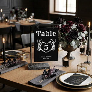 Herbst-Hochzeit im Halloween-Gotik-Stil mit Totenk Tischnummer