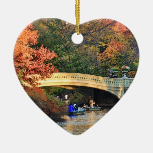 Herbst im Central Park: Boote durch Bow Bridge #01 Keramikornament (Vorne)