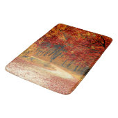 Herbst im Wald Badematte (Schrägansicht)