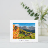 Herbst in der Dolomiten-Landschaft mit Kirche Postkarte (Stehend Vorderseite)