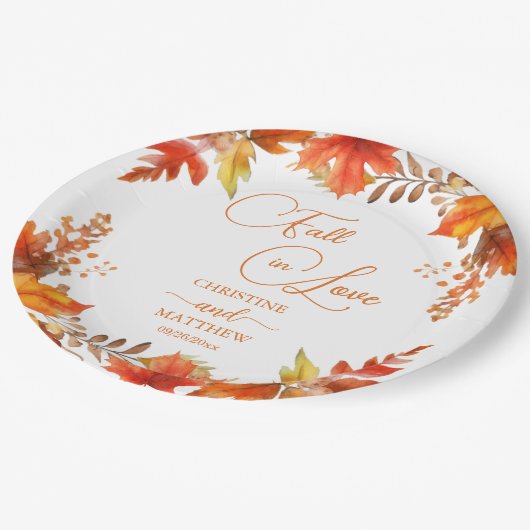 Herbst in der Liebe Elegante Boho Blumenhochzeit Pappteller (Schrägansicht)