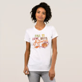 Herbst in der Liebe T-Shirt, gemütliche Herbstsais T-Shirt (Vorne ganz)