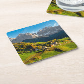 Herbst in einer Dolomitlandschaft mit Kirche Rechteckiger Pappuntersetzer (angewinkelt)