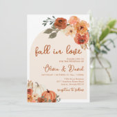 Herbst in Liebe Boho Floral Pumpkin Herbsthochzeit Einladung (Stehend Vorderseite)