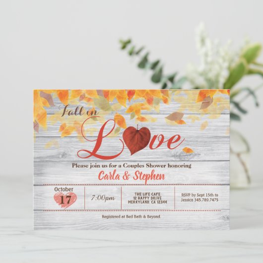 Herbst in Liebe Paare duschen rustikales Holz Einladung (Stehend Vorderseite)