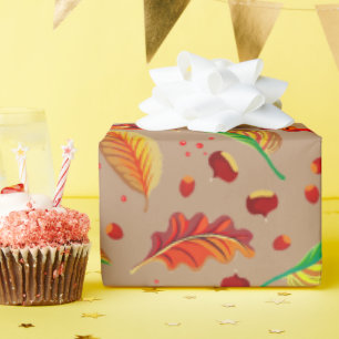 Herbst lässt Nüsse Kastanien Muster Eleganter Fall Geschenkpapier