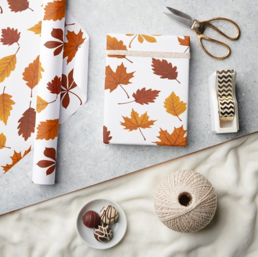 Herbst Märchen Traumhafter Wald und Sanft Geschenkpapier (Kunsthandwerk)