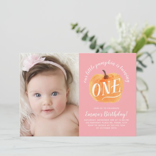 Herbst Pumpkin Herbst Erster Geburtstag Einladung (Stehend Vorderseite)