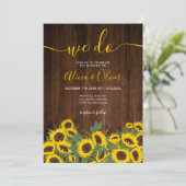 Herbst rustikale Sonnenblumen Holz Foto Initialen  Einladung (Stehend Vorderseite)