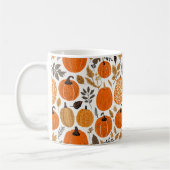Herbst Rustikales Orange Pumpkins Blattmuster Kaffeetasse (Links)