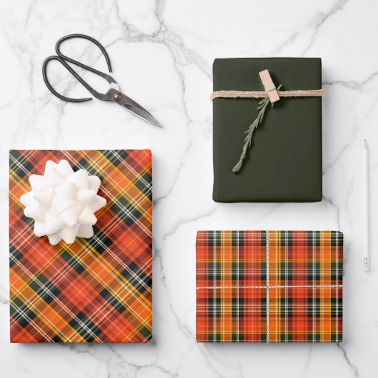 Herbst-Tartan-Karode dunkles Waldgrün, Orange... Geschenkpapier Set (Vorderseite)