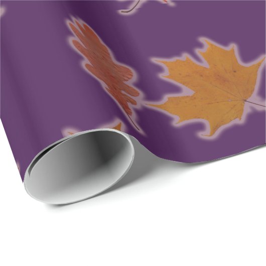 Herbst verlässt photographisch auf geschenkpapier (Rolleneckpunkt)