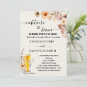 Herbst Wildblumen Cocktails & Brews Paare Dusche Einladung (Stehend Vorderseite)