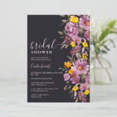 Herbst Winter dunkel lila blumengeschmücktes Braut Einladung (Stehend Vorderseite)