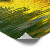 Herbstbaum im Wald mit Reflektion Poster (Ecke)