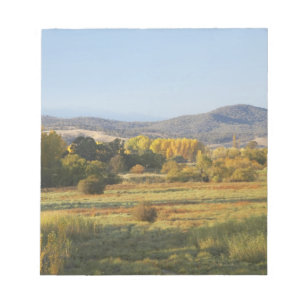 Herbstbäume, Khankoban, Schneeberge, neu Notizblock