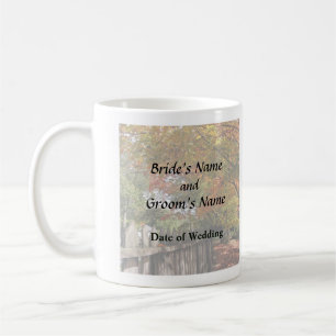 Herbstbäume und Picketzaun Kaffeetasse