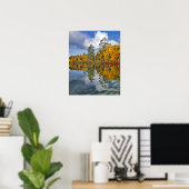 Herbstbeckenreflektionen, Maine Poster (Heimbüro)