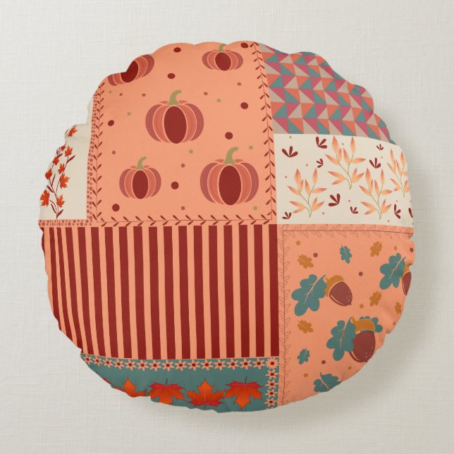 Herbstblatt-Eicheln-Patchwork-Muster-Kunst Rundes Kissen (Vorderseite)