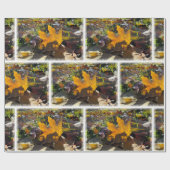 Herbstblatt in der Sonne Geschenkpapier (Flach)