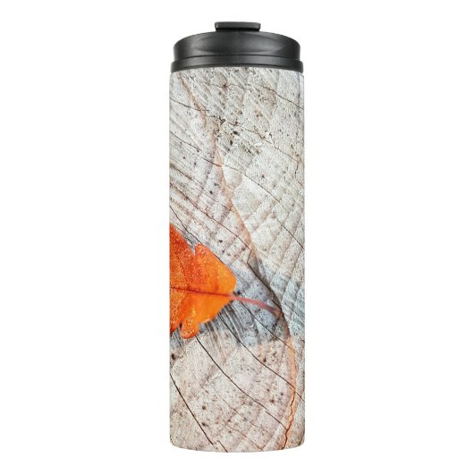 Herbstblätter aus Eichenholz Thermosbecher (Vorderseite)