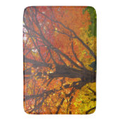 Herbstblätter aus Gelb- und Orangenbäumen, Foto Badematte (Vorderseite Vertikal)