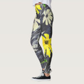 Herbstblätter, Beeren: Aquarellmuster. Leggings (Links)