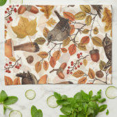 Herbstblätter, Beeren, Pilze und Früchte Geschirrtuch (Gefaltet)