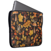 Herbstblätter, Beeren, Pilze und Früchte Laptopschutzhülle (Vorne Rechts)