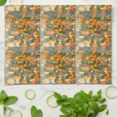 Herbstblätter bei Regen Handtuch (Gefaltet)