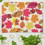 Herbstblätter in Herbstfarben Geschirrtuch (Gefaltet)