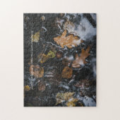 Herbstblätter und Eichen in geheimnisvollen Gewäss Puzzle (Vertikal)